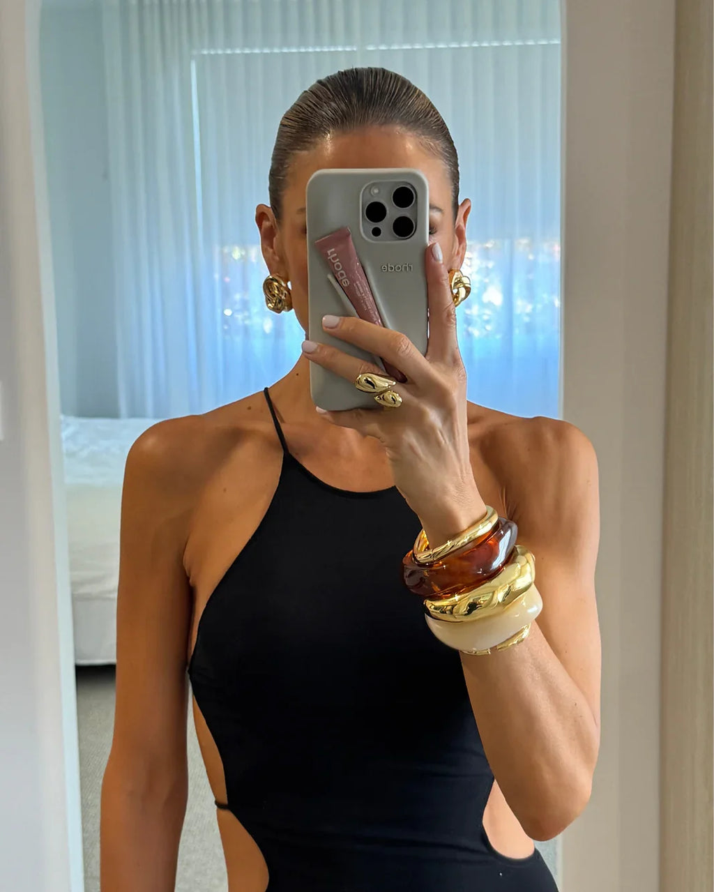 MIRA BANGLE - AMBER TORT