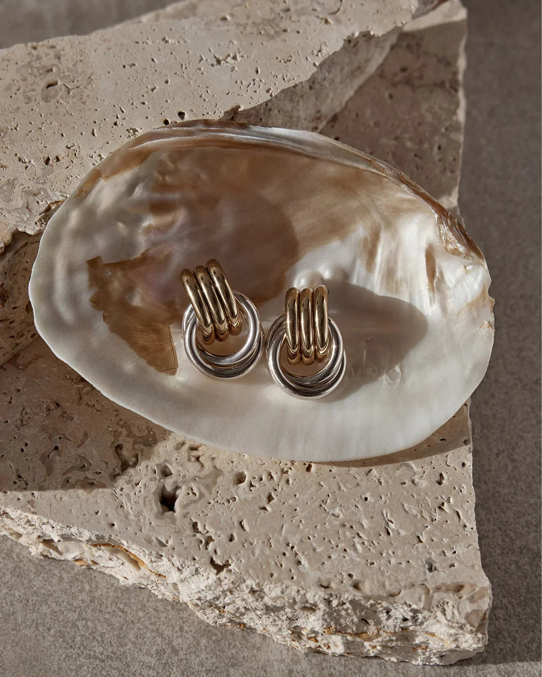 ANTHE EARRING - GOLD-SILVER