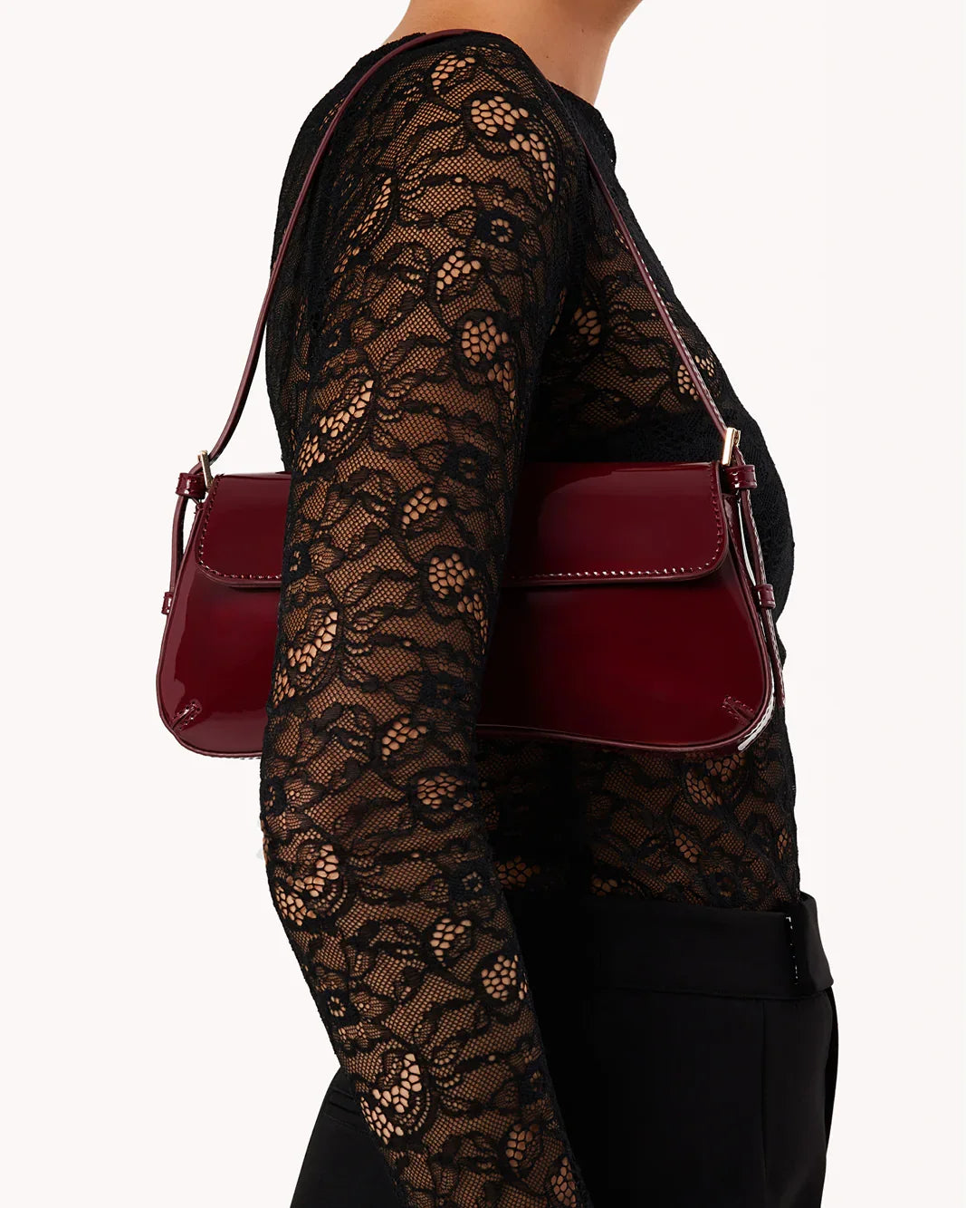 SABELLA SHOULDER BAG - CHERRY PATENT-GOLD
