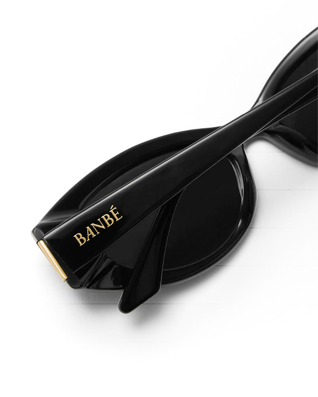 THE ELISSA - BLACK-BLACK