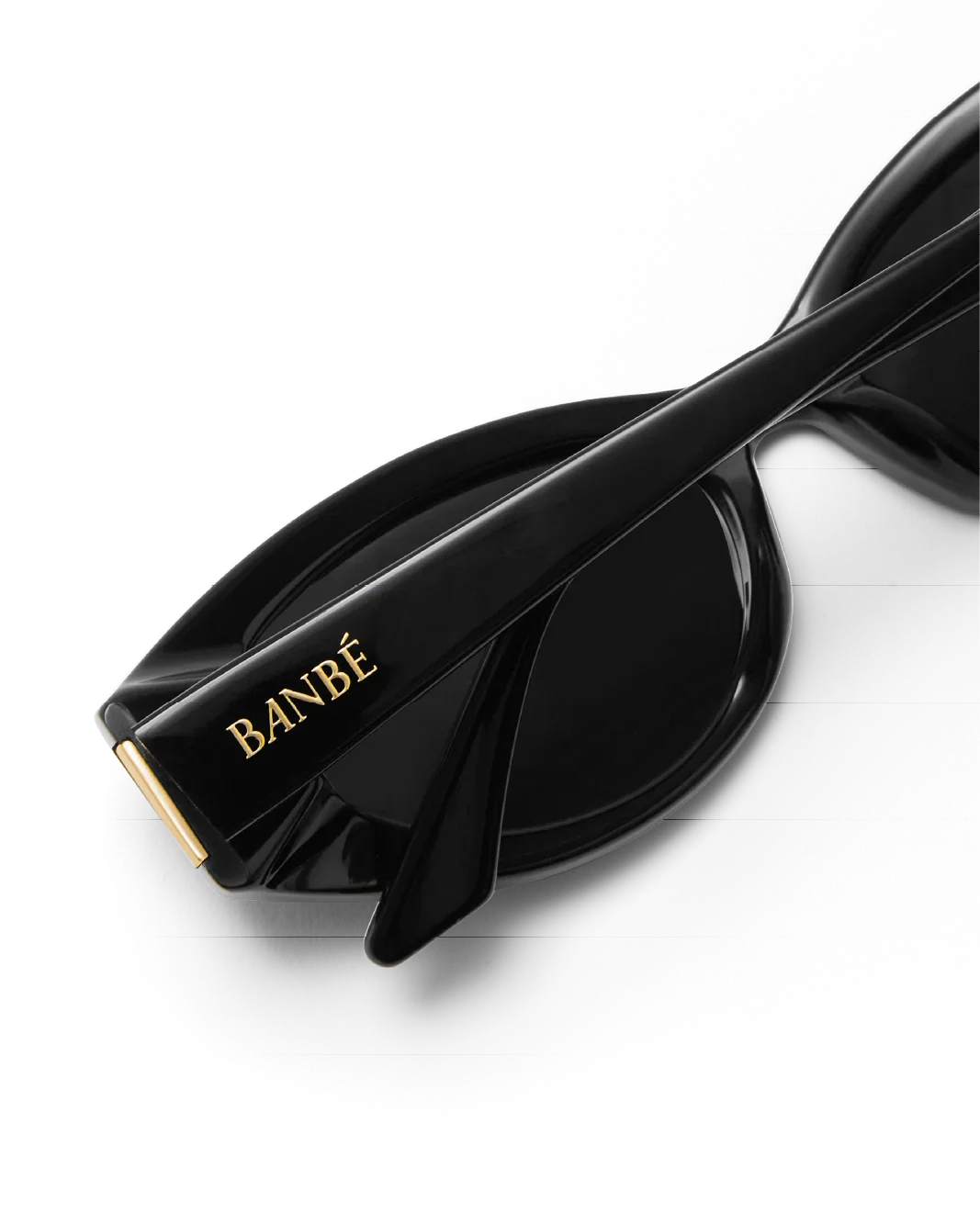 THE ELISSA - BLACK-BLACK