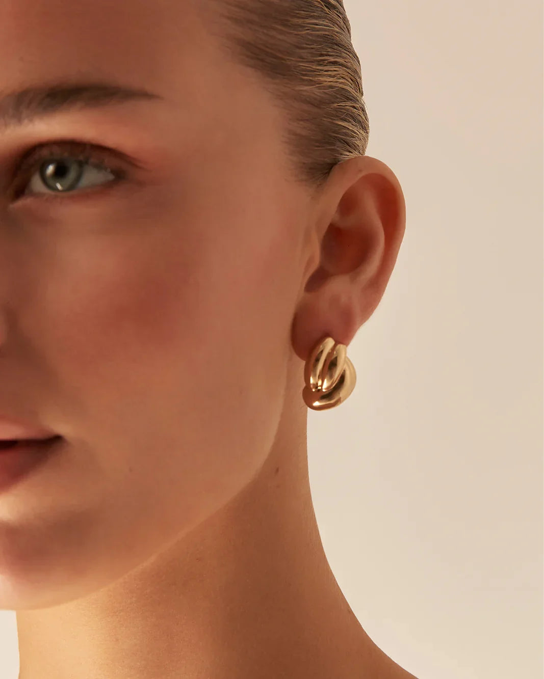 MATTEA EARRINGS - GOLD