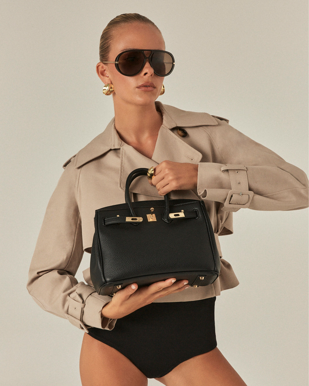HAMPTON HANDLE BAG - BLACK PEBBLE