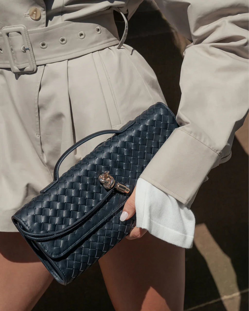 ALICE CLUTCH BAG - BLACK
