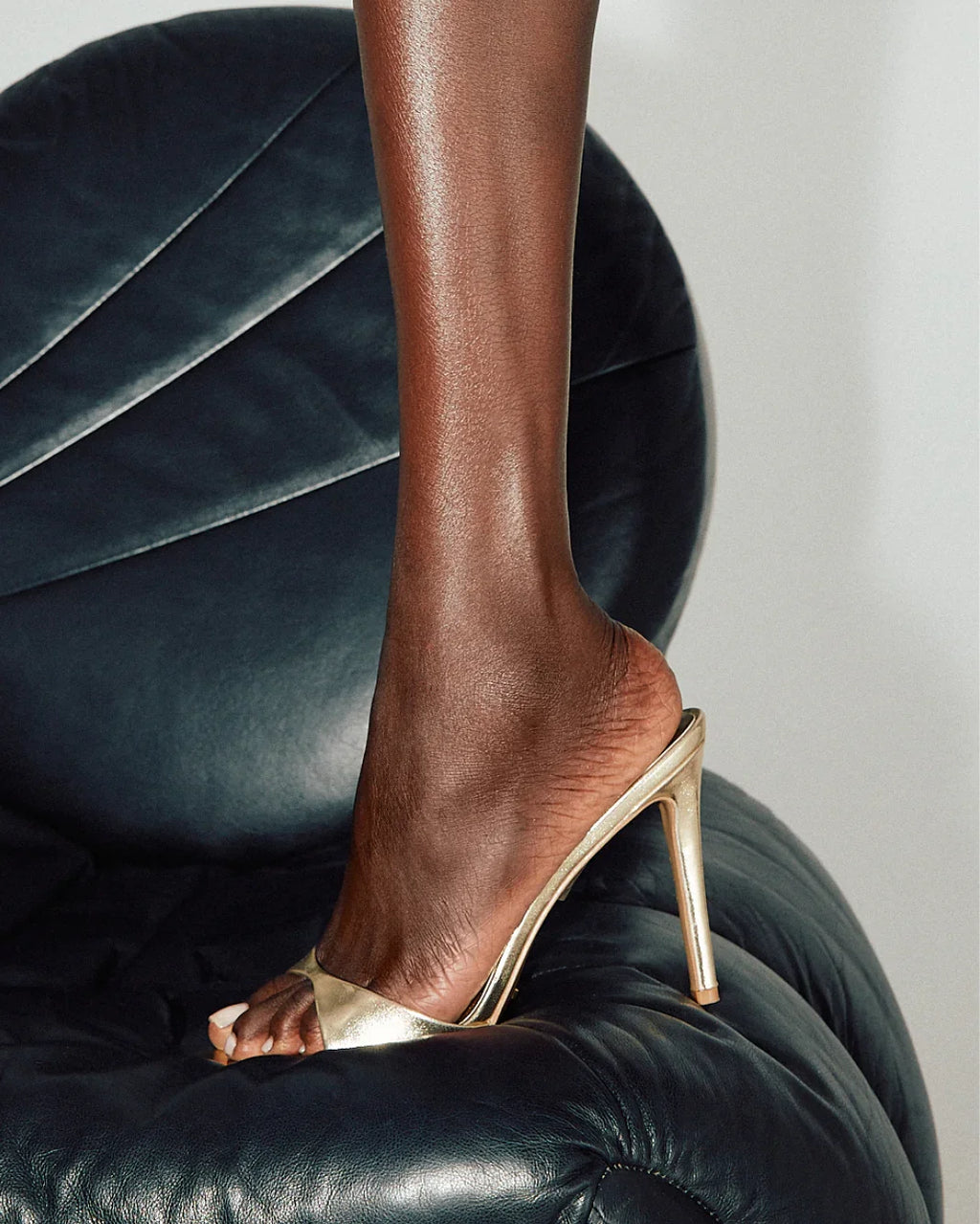 ESMERALDA - GOLD METALLIC
