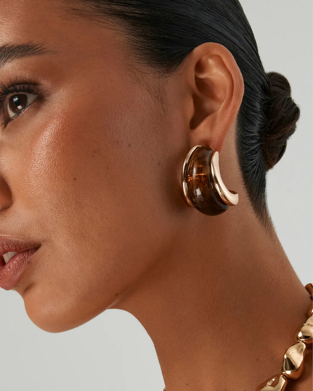 BETTY EARRINGS - GOLD-TOFFEE TORT